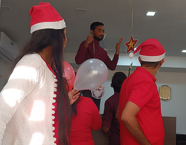 Ho-ho-ho-Merry-Christmas!